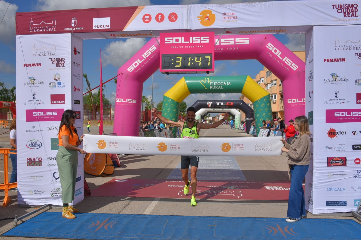 Andy Morales, del Club Crono, vence en la 10K de Manzanares y apunta alto en Socuéllamos