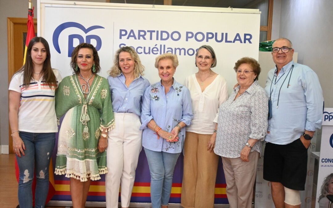 Carmen Quintanilla, candidata al Parlamento Europeo por el Partido Popular, visita Socuéllamos