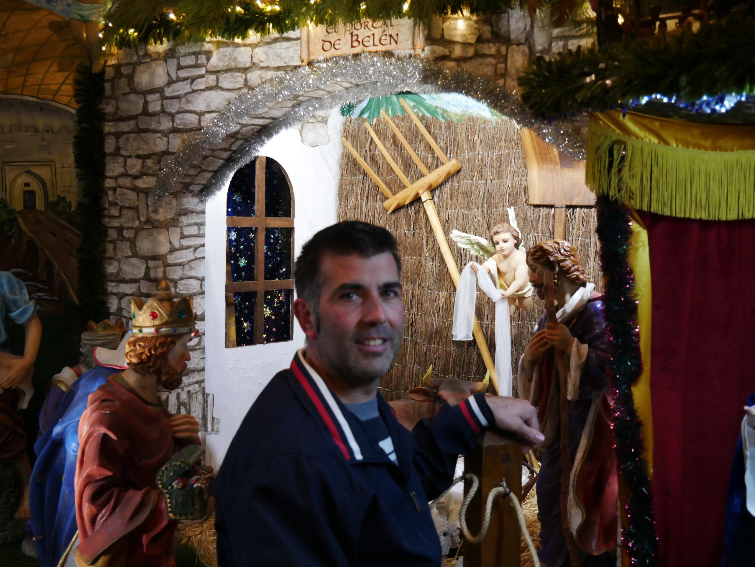 El Belén de José Francisco Cuevas: 27 años de tradición y creatividad en la calle Delicias