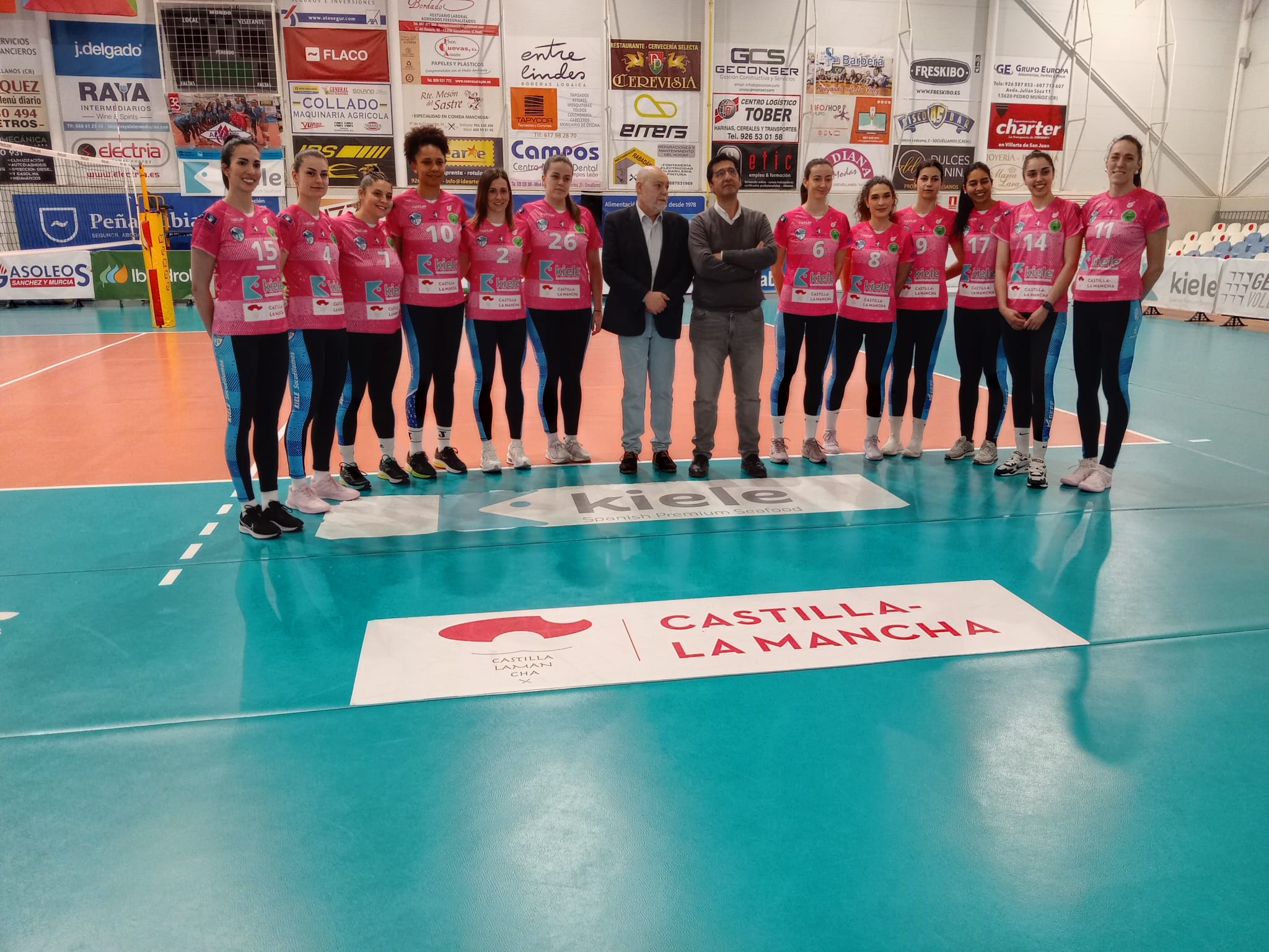 El Kiele Socuéllamos firma de un acuerdo para la nueva campaña de promoción turística de Castilla-La Mancha