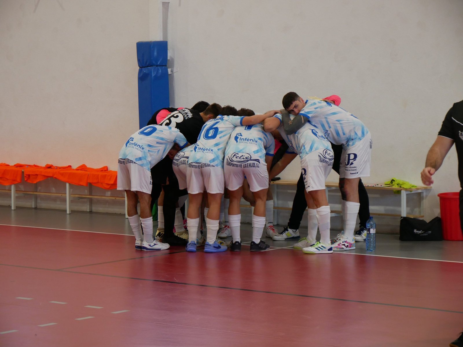El Peñarrubia Brokers EFS Socuéllamos cae ante VivoCuenca tras un partido intenso y disputado