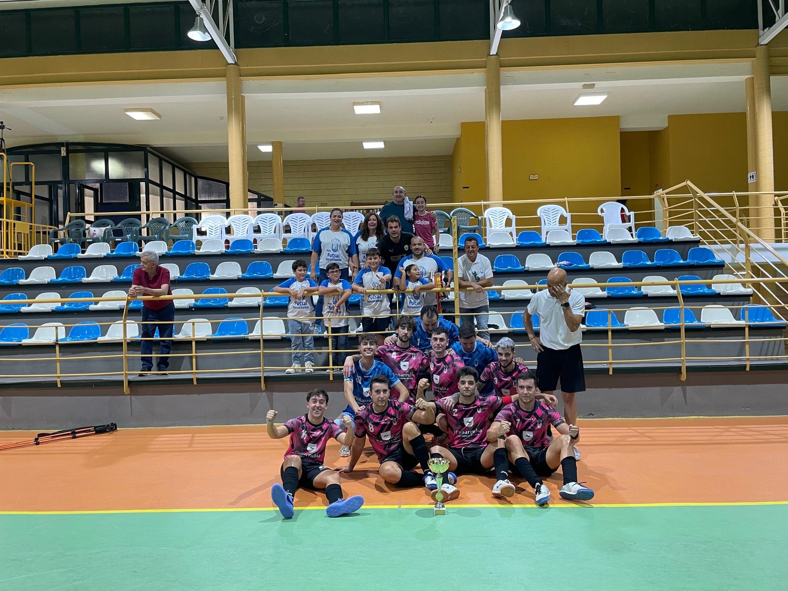 El Peñarrubia Brókers se redime con contundente 1-4 ante Salvatierra