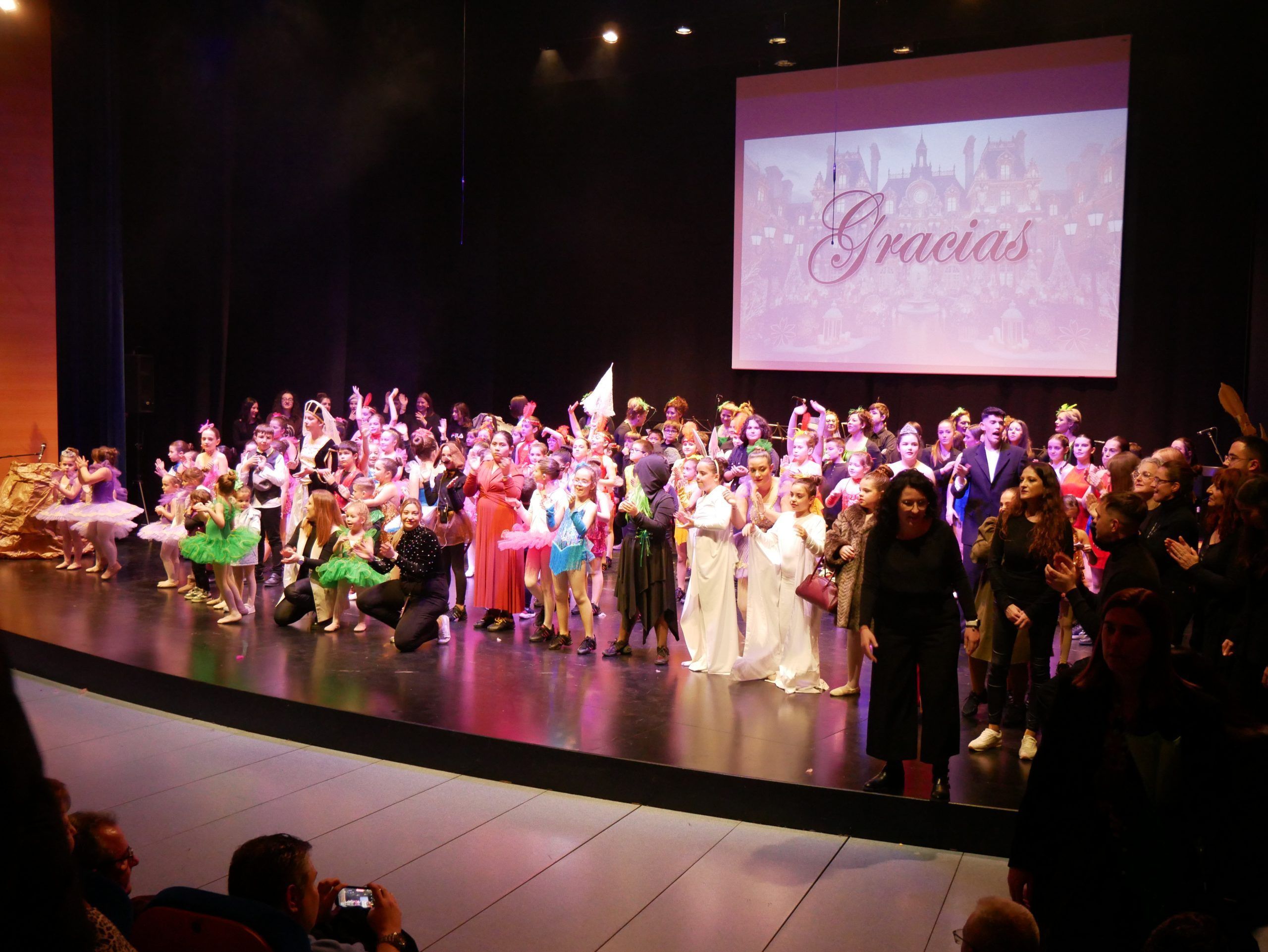 Éxito Rotundo en el Musical de Anastasia en el Teatro Reina Sofía