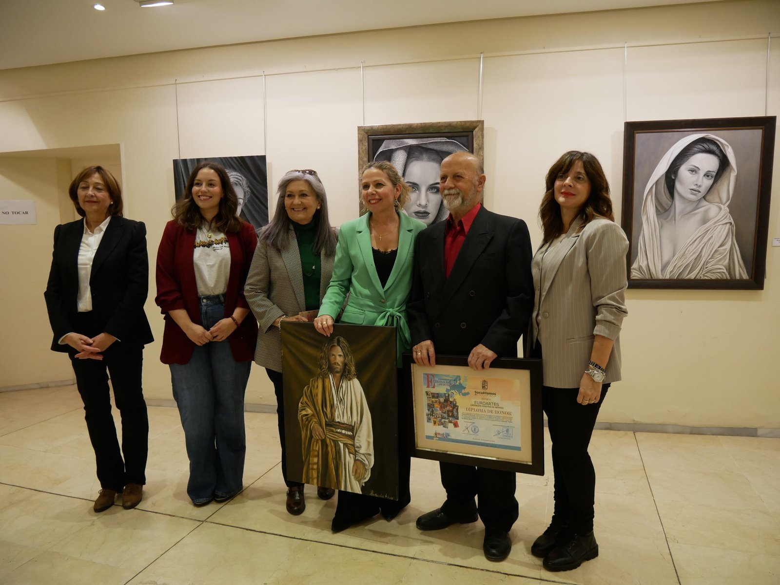 Inaugurada la exposición internacional «Arte sin Fronteras II» en Socuéllamos