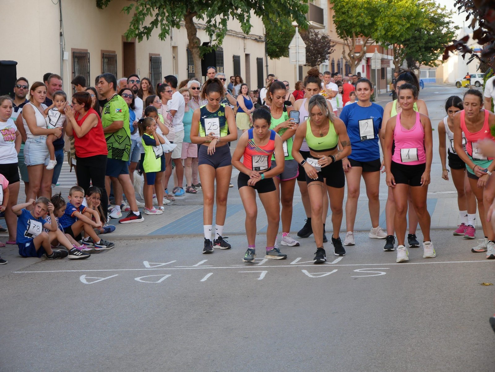 Irene Ruiz y Constan Jaén vencen en la Milla Urbana de Socuéllamos