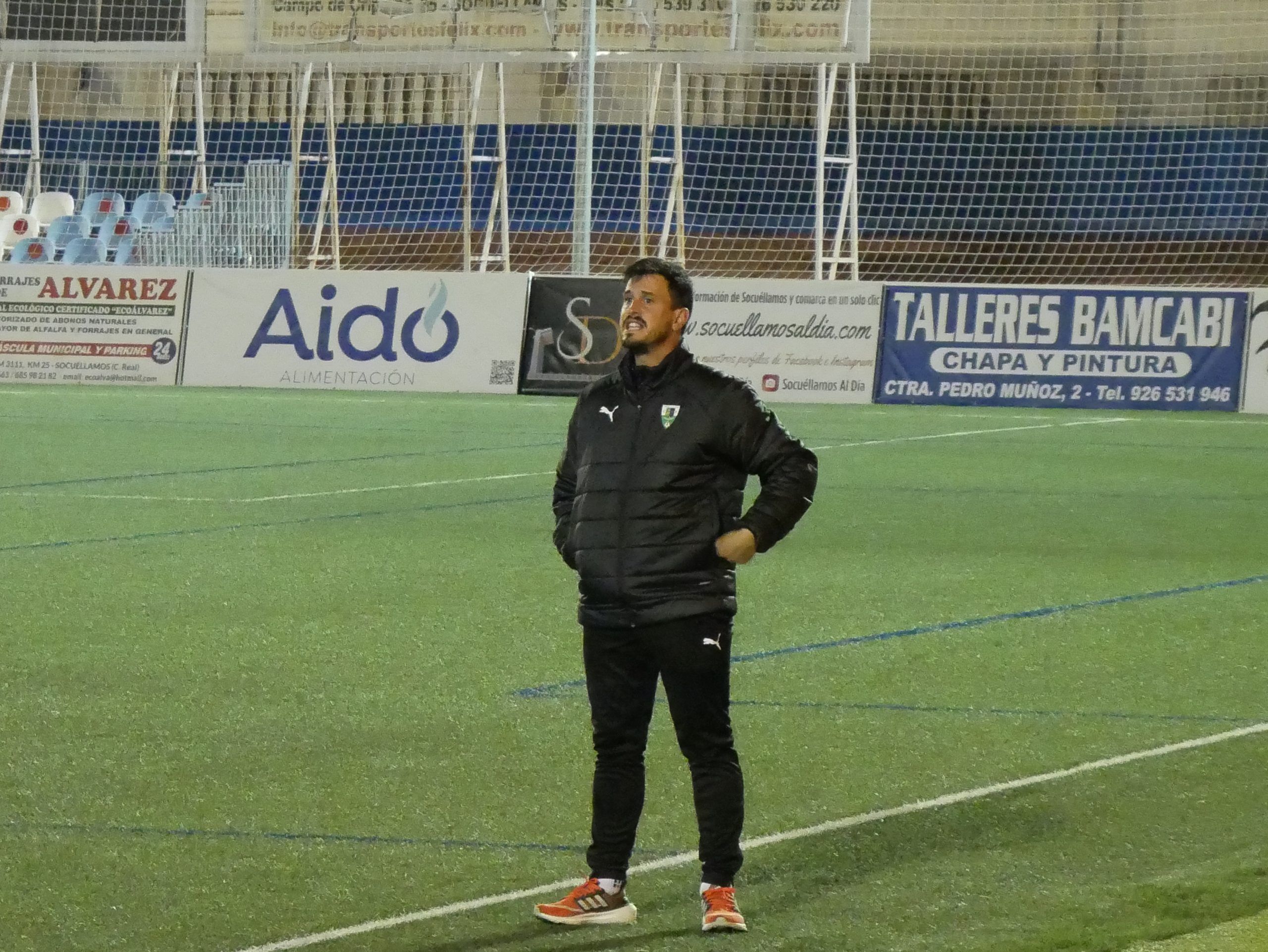 José Ramón Moya: «Cuando metemos intensidad, somos un equipo difícil de ganar»