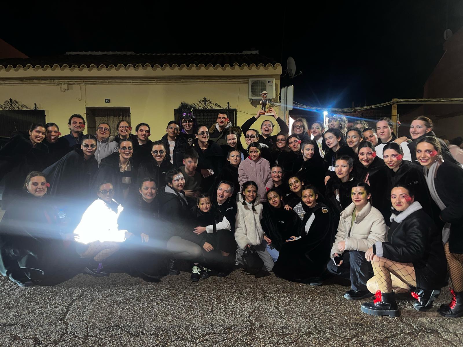 La comparsa Ataraxia se estrena en el Carnaval con ‘Alquimia del Alma’ en Puerto Lápice