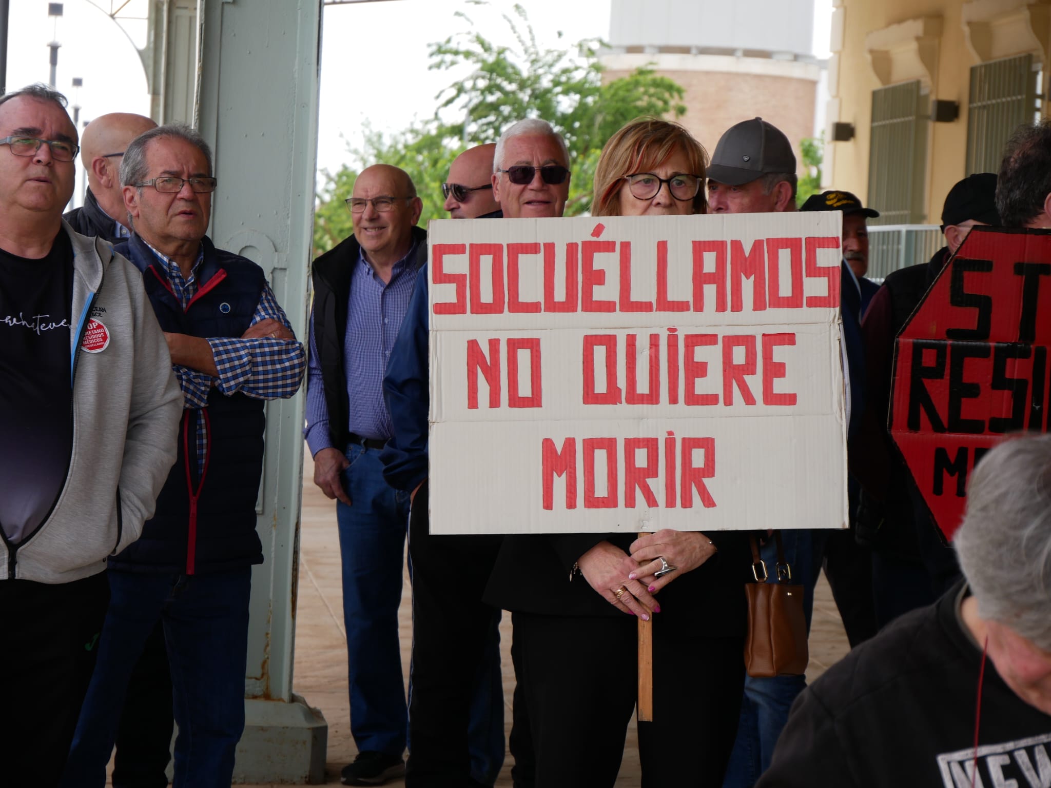 Los mayores de Socuéllamos dan una lección de compromiso en la lucha contra las plantas de residuos