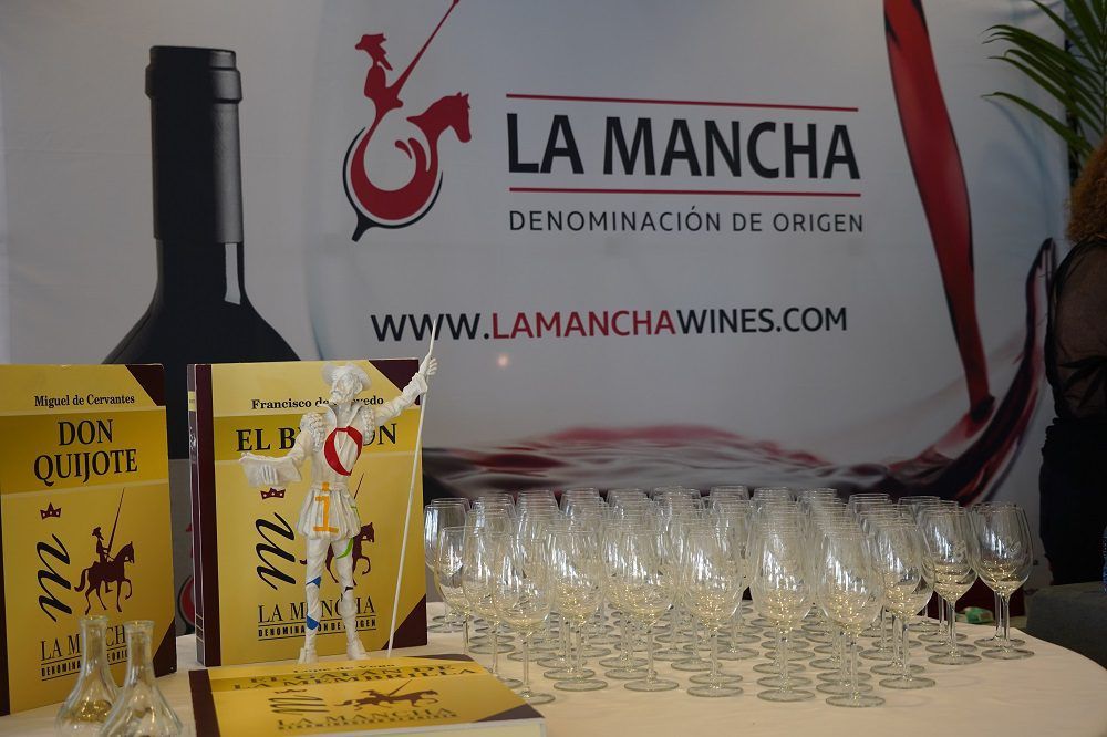 Los vinos DO La Mancha rinden homenaje a Cervantes con “Cervanvino 2025”