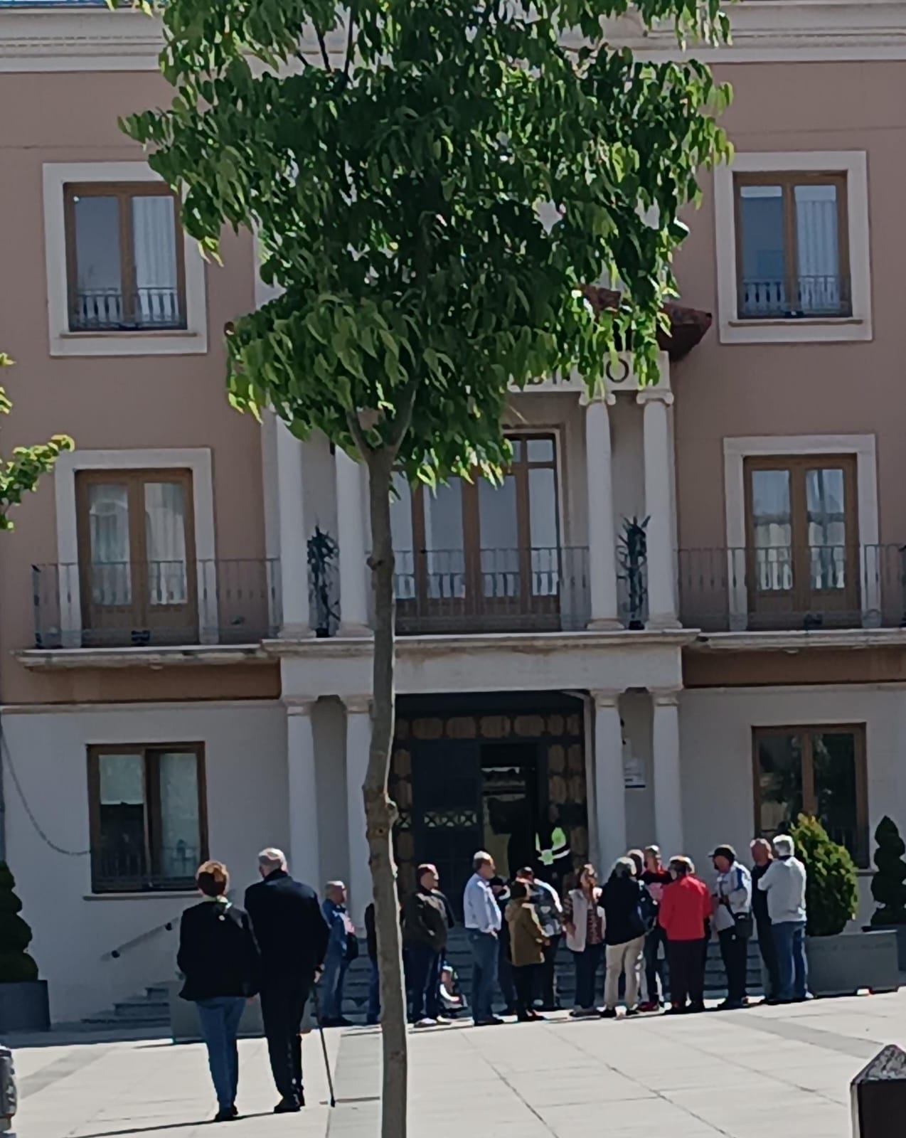 Reunión tensa y sin avances entre la Plataforma Stop Planta Biometano y el Grupo Athisa