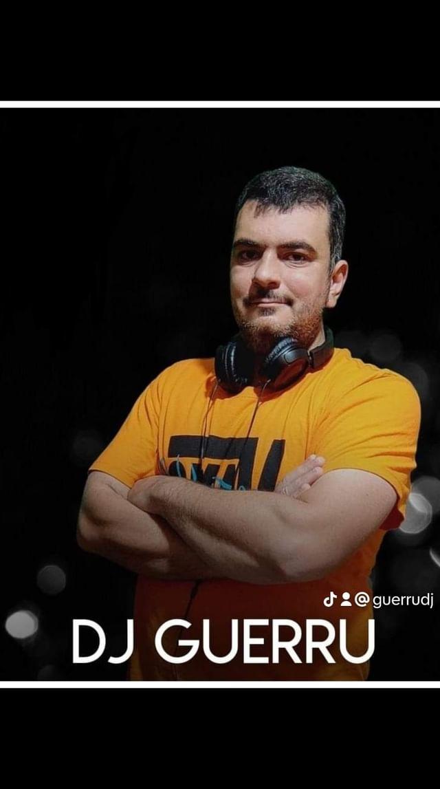 Socuéllamos al Día In The Mix. DJ Guerru