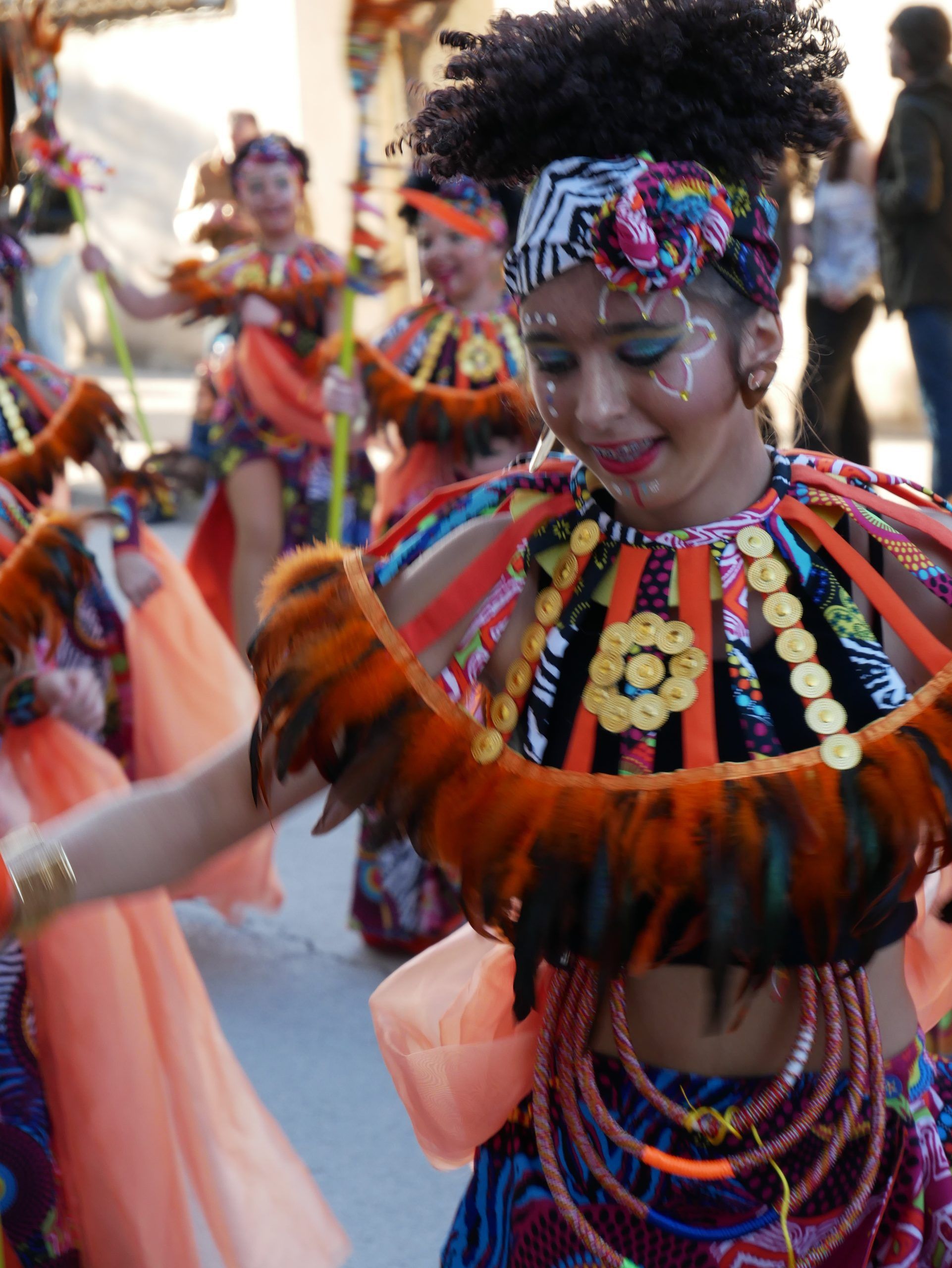 Socuéllamos se viste de fiesta con su gran desfile de comparsas del Carnaval 2025