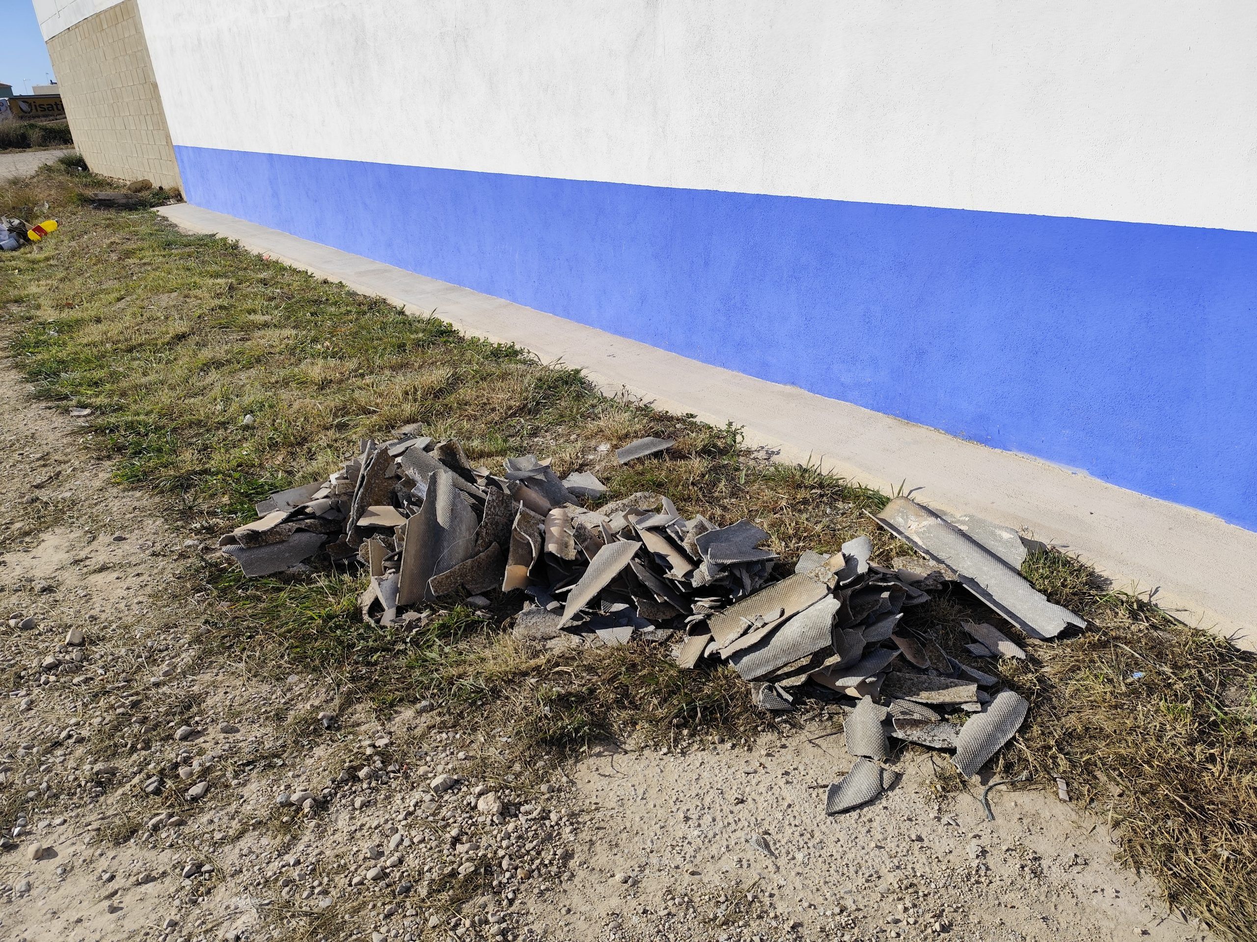 ¿Son las afueras de Socuéllamos un vertedero?