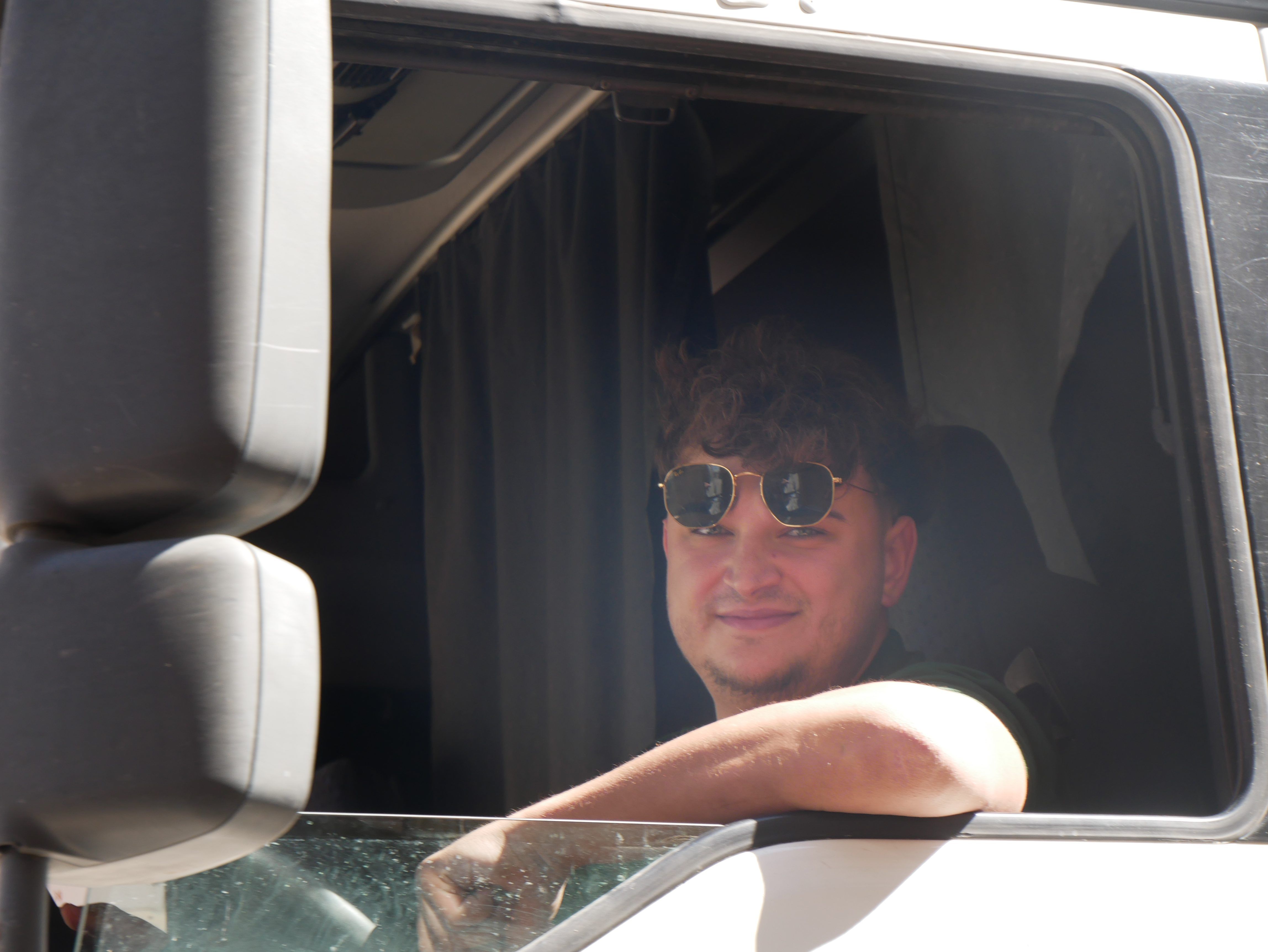 San Cristóbal recorre las calles de Socuéllamos en su XXXVIII edición acompañado por los camiones de la localidad