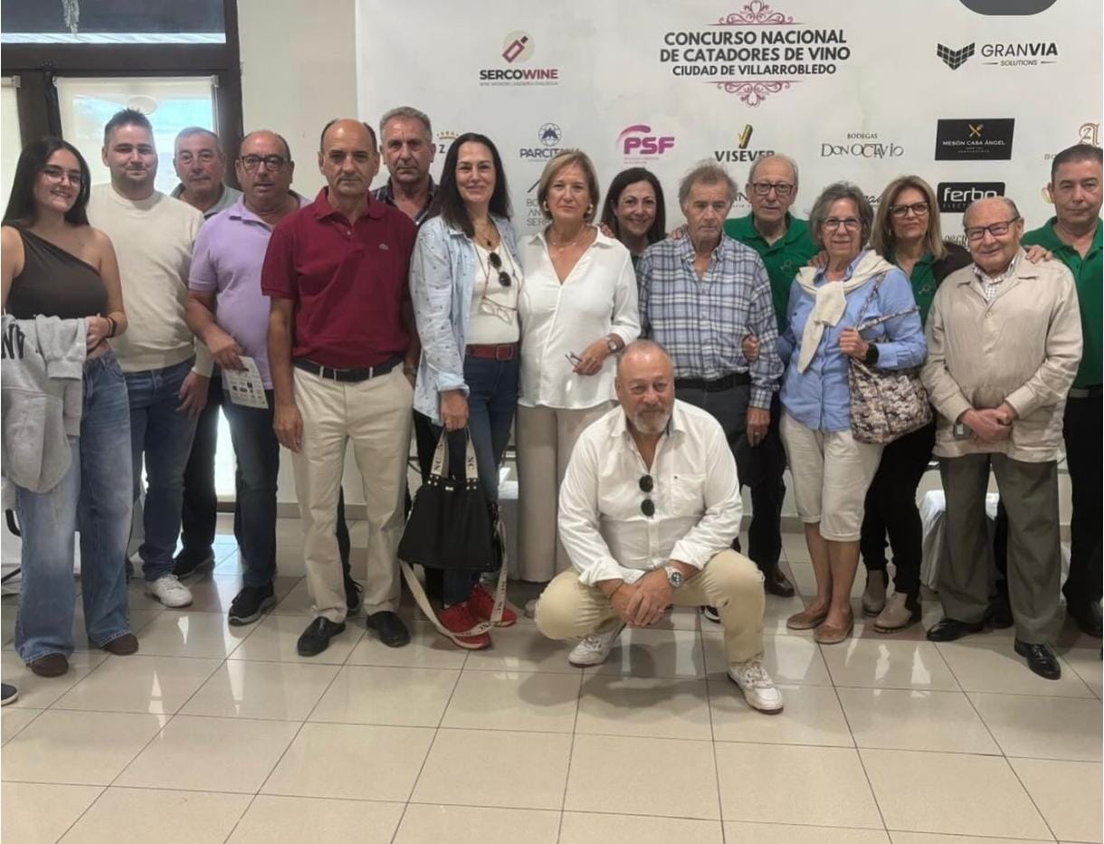 Jacinto Trillo vence el I Concurso Nacional de Catadores de Vino Ciudad de Villarrobledo. Crisanto Munera y Loli Mazuecos copan el podio