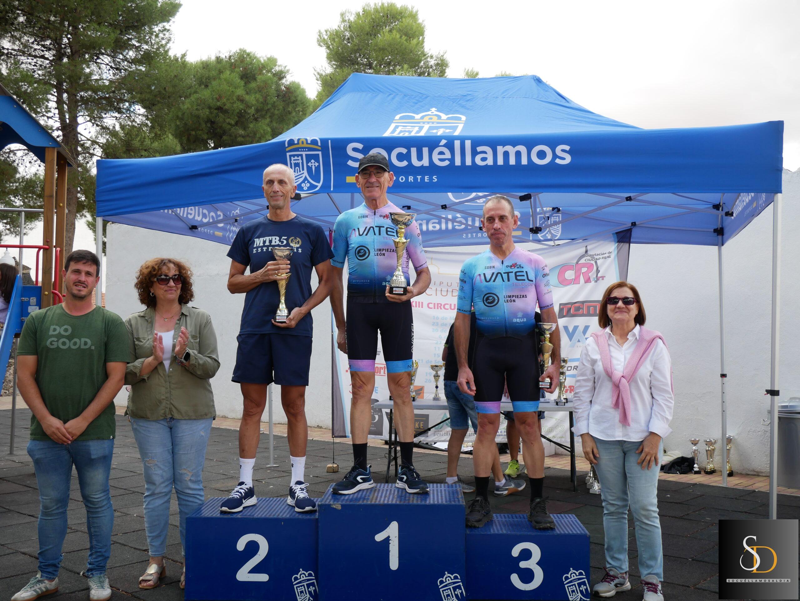 José Luis García León, Isidro Muñoz y Sergio Jiménez brillan en la BTT ManchaVino 2025 celebrada en Socuéllamos