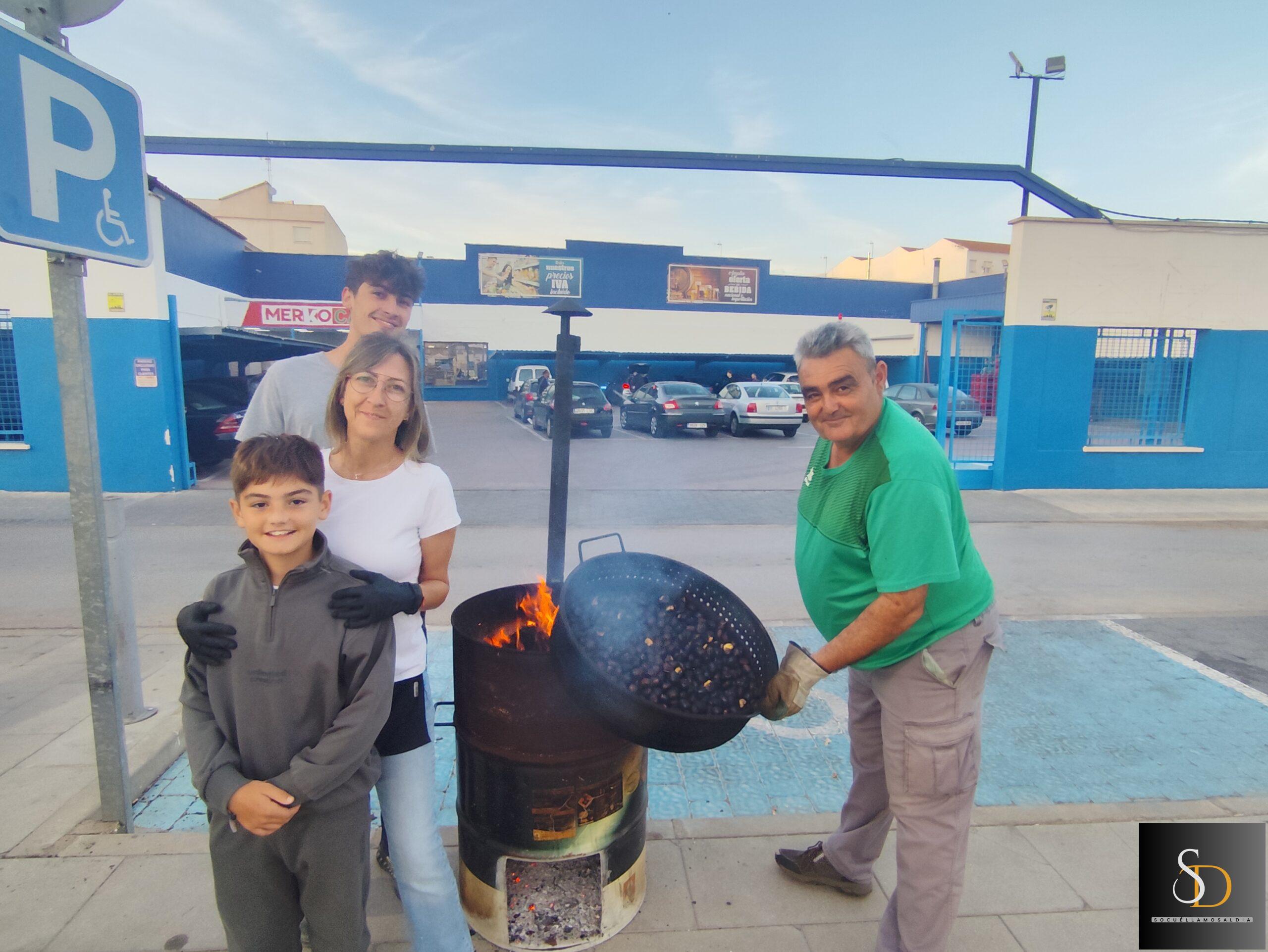 Vuelve el mítico puesto de castañas de la familia Carrizo al bulevar de Socuéllamos