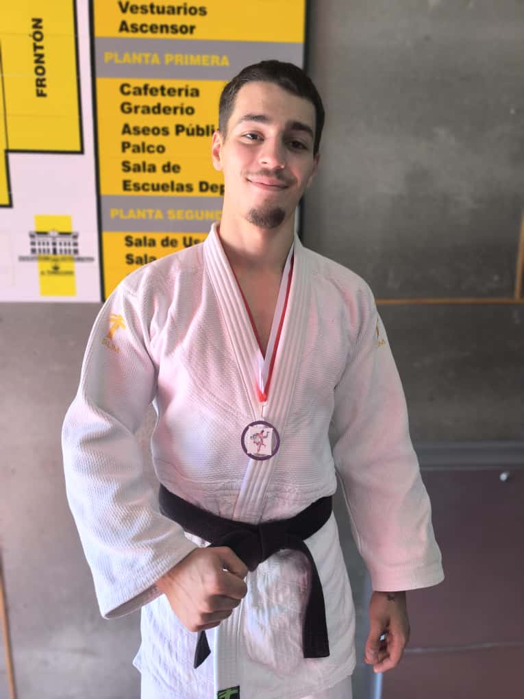 El judoka socuellamino Ángel Alcolea logra el bronce en el Campeonato Regional Absoluto