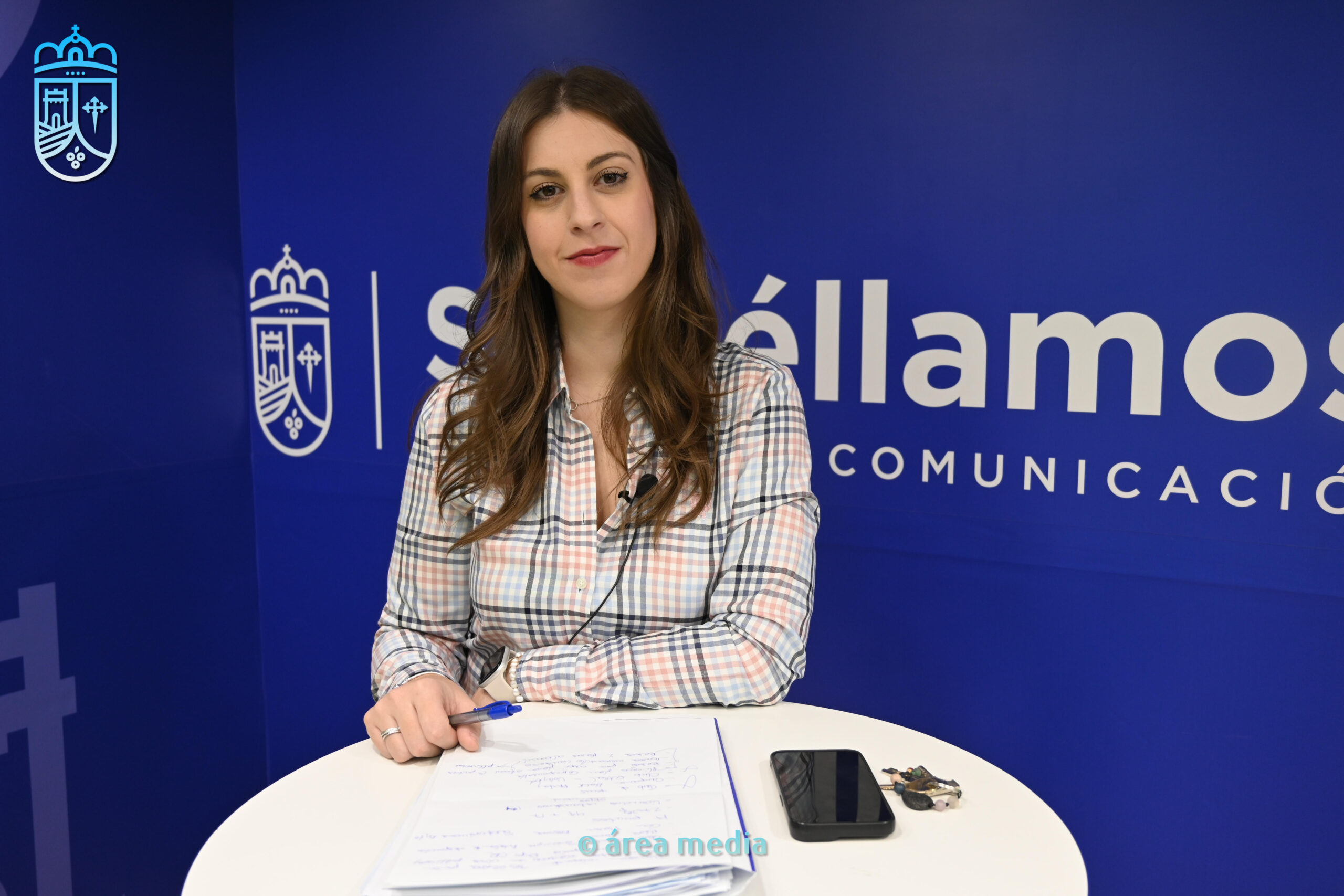 La portavoz del equipo de gobierno municipal, Alba López, informa de los últimos acuerdos alcanzados por la Junta de Gobierno Local