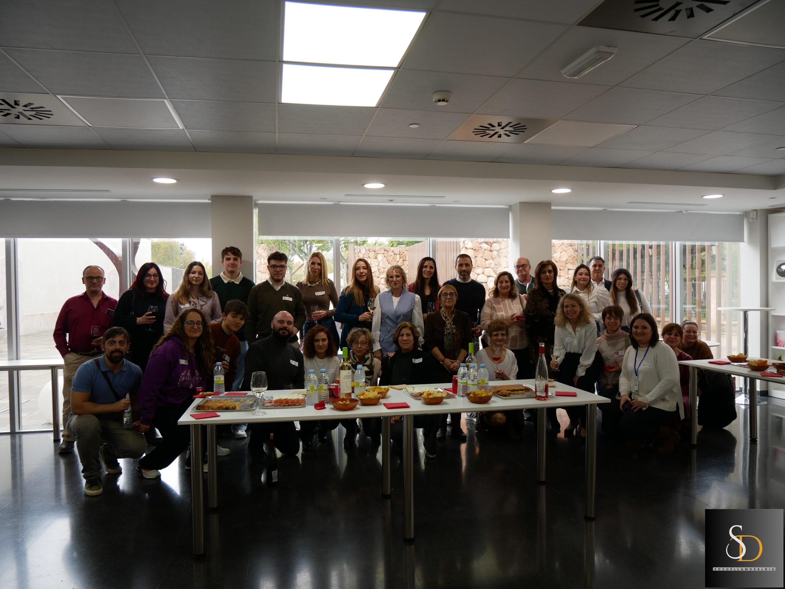 La IV Feria Empresarial de la Asociación de Mujeres GEA reúne a empresas y emprendedores en el Museo Torre del Vino