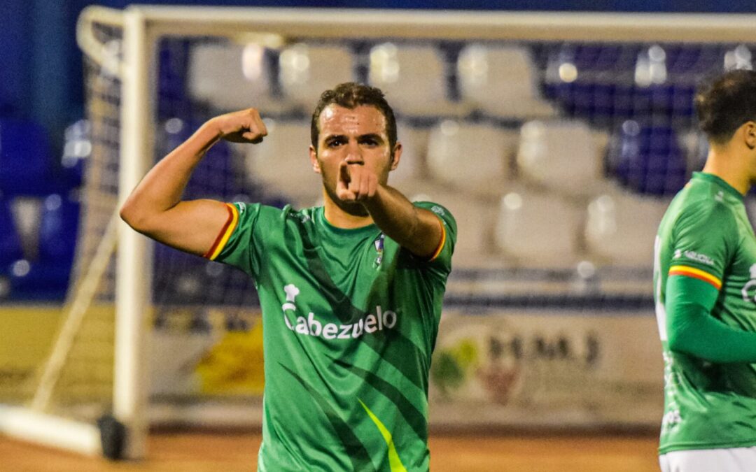 El Cristo de la Vega CF Cabezuelo Foods se coloca líder tras vencer 3-1 al Ciudad Encantada