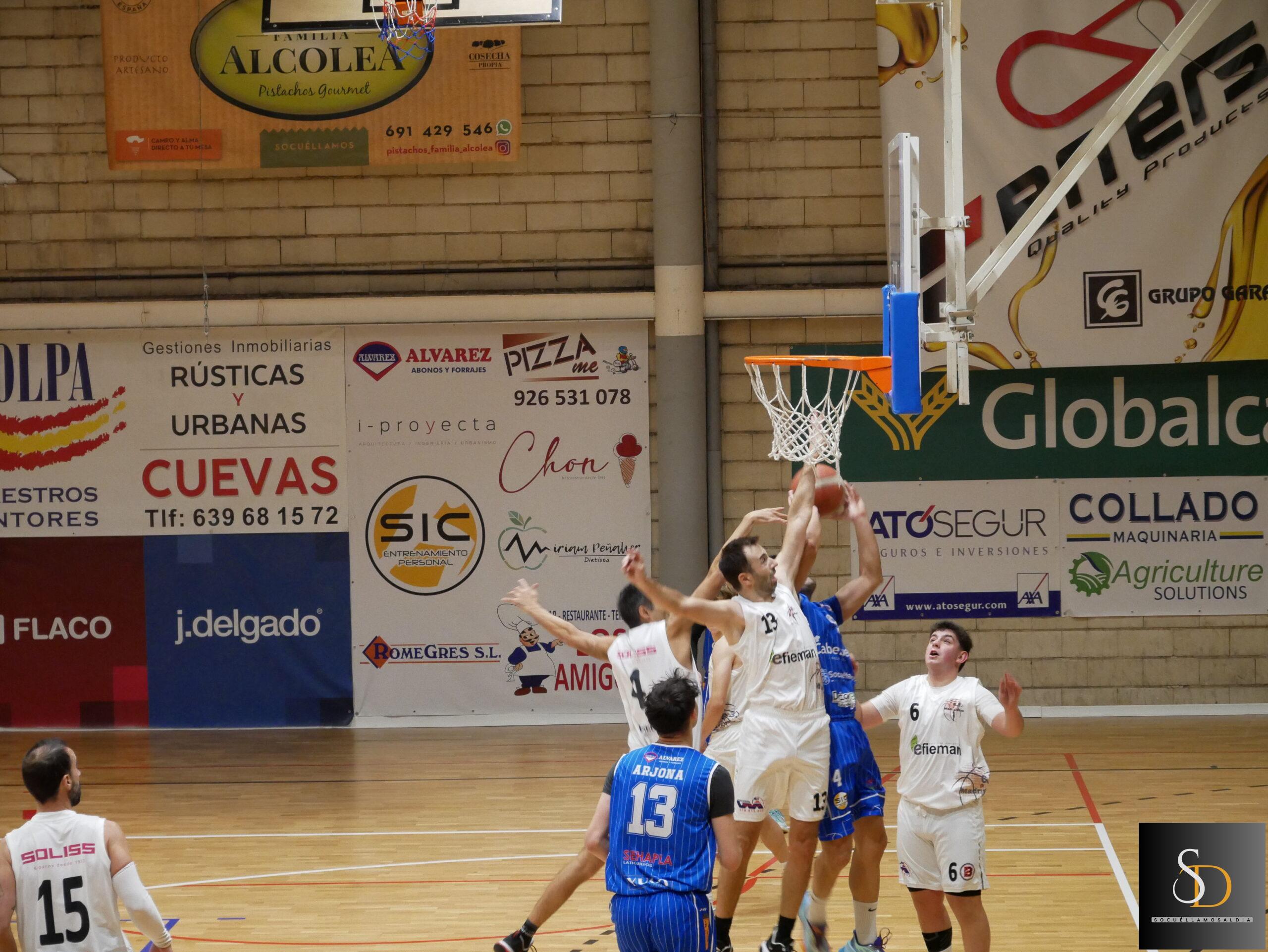 El Cabezuelo pierde en Villarrobledo pese al liderazgo ofensivo de Parra con 35 puntos