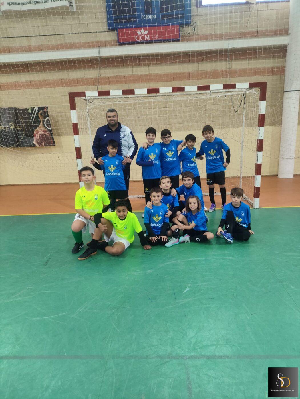 Los benjamines y prebenjamines de la Escuela de Fútbol Sala Socuéllamos inician la Copa Globalcaja de la Diputación