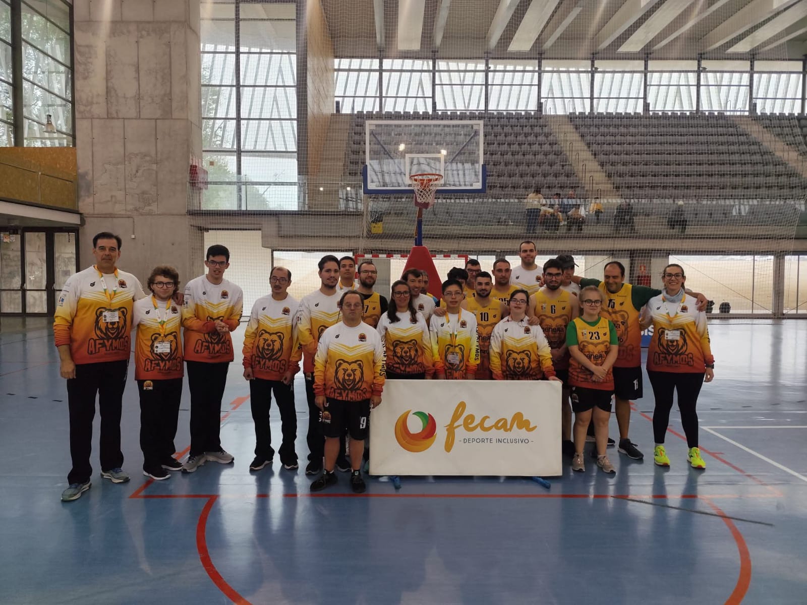 AFYMOS organiza este domingo un partido inclusivo en el Pabellón Roberto Parra