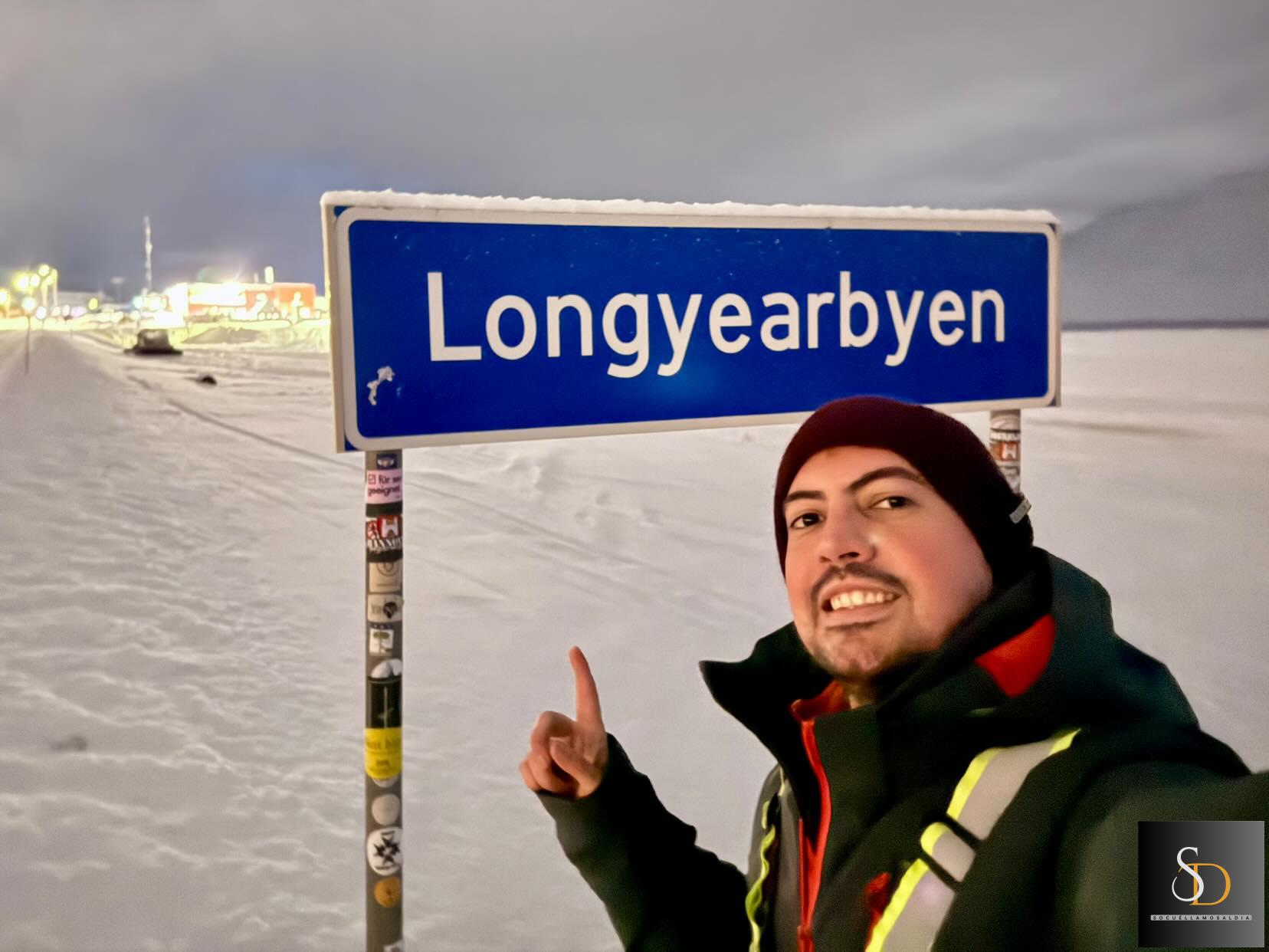 La entrevista más al norte de Socuéllamos Al Día: la aventura ártica de Carlos Patiño en Longyearbyen