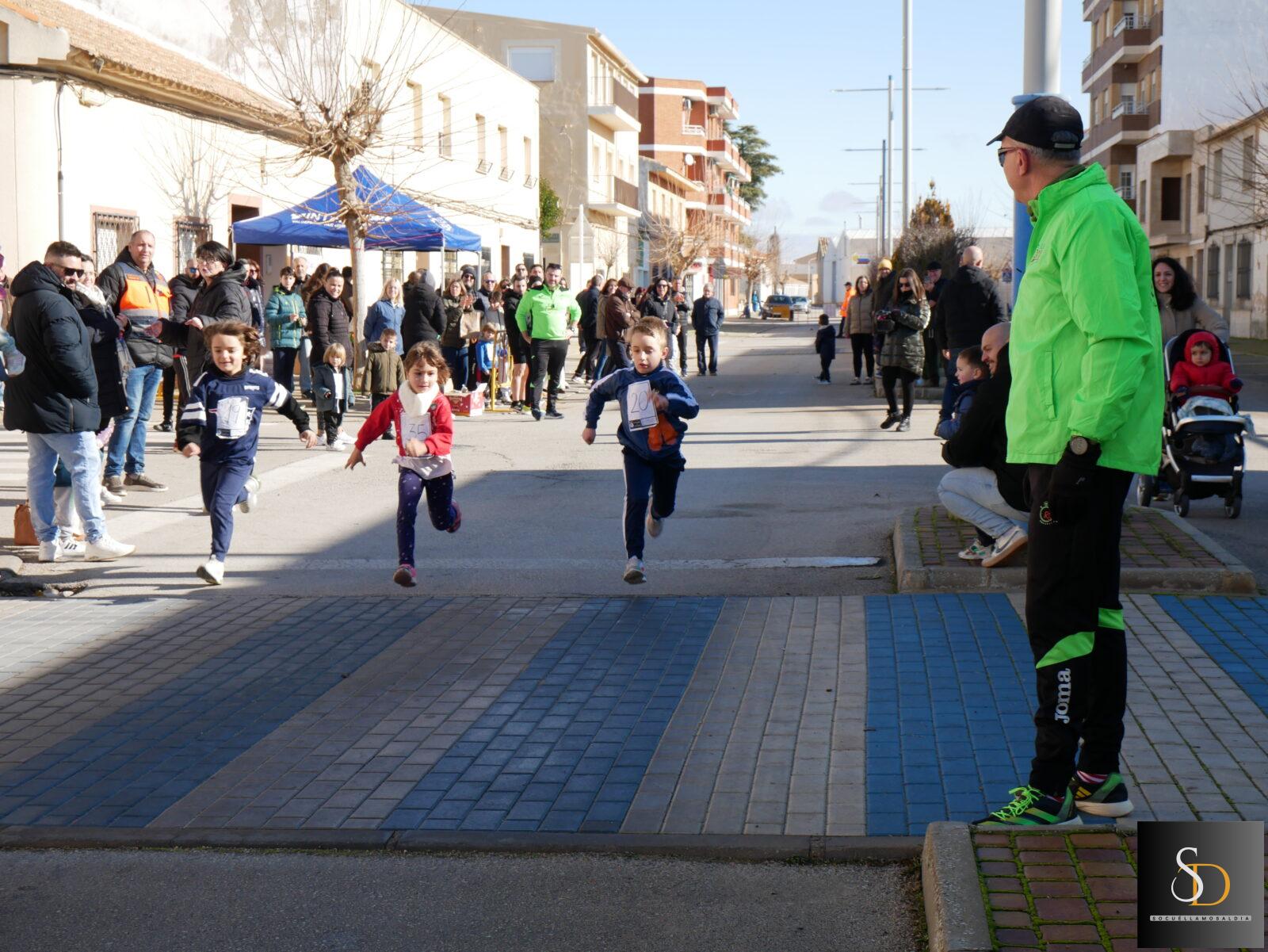 La San Silvestre Socuellamina vuelve a unir deporte y solidaridad en el Paseo Calvo Sotelo
