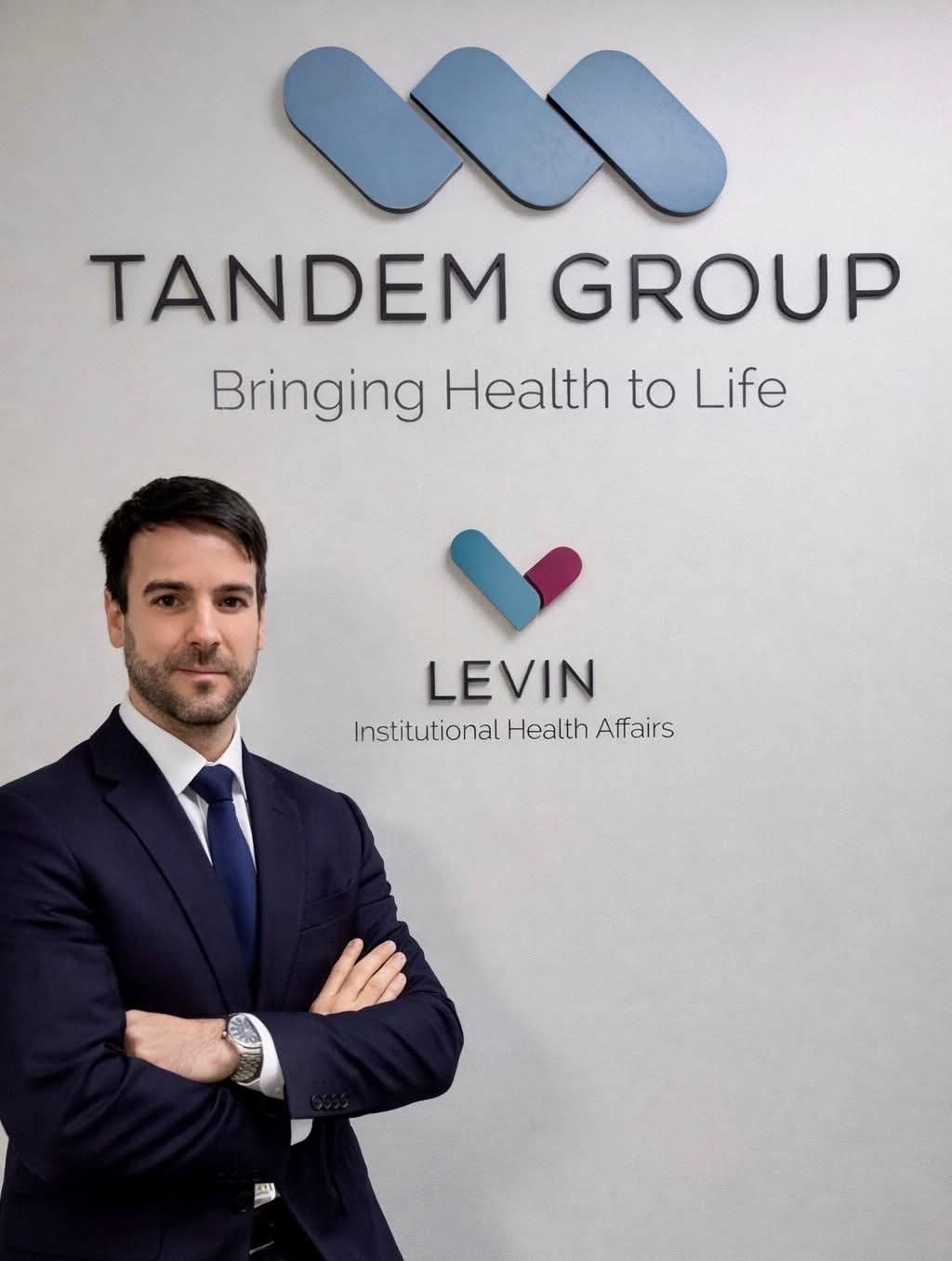 El socuellamino Carlos Espinosa, promocionado a Consultor Senior en LEVIN Public Health Affairs