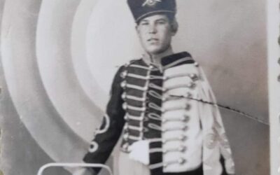 Julián, el joven que sigue tocando en la memoria del Ecce Homo