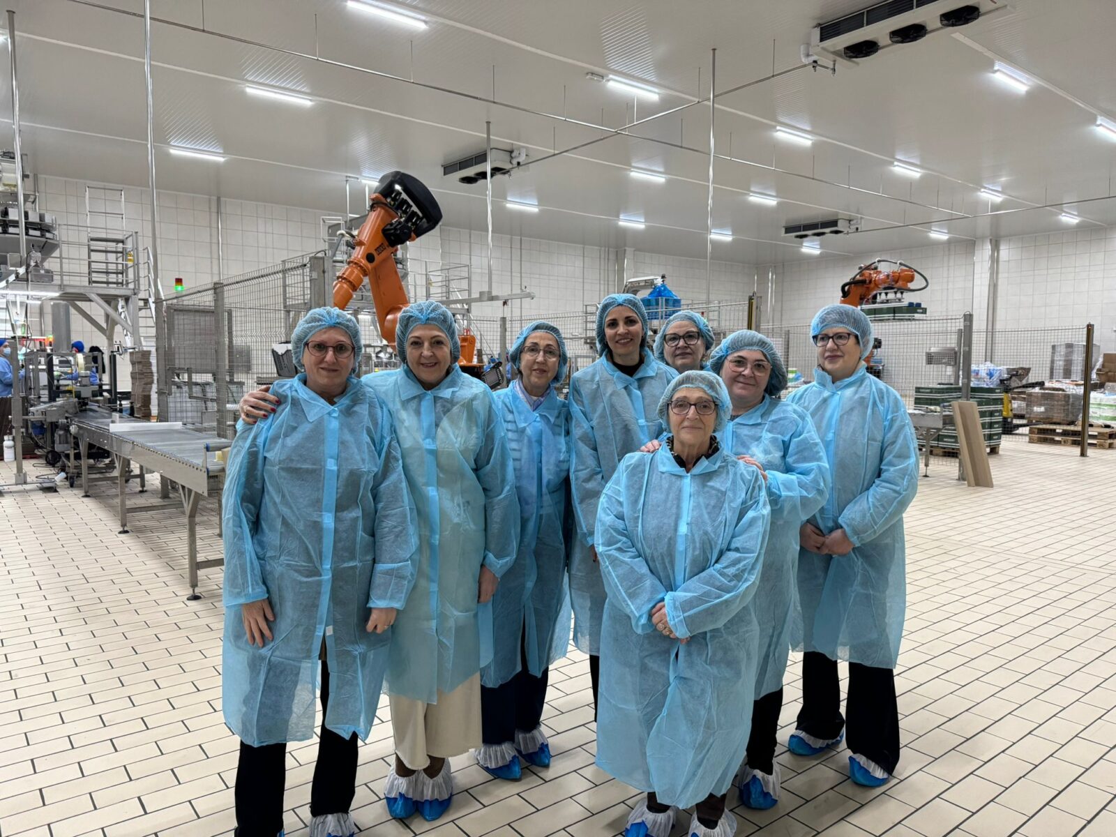 La Asociación de Mujeres GEA visita la fábrica de Cabezuelo Foods