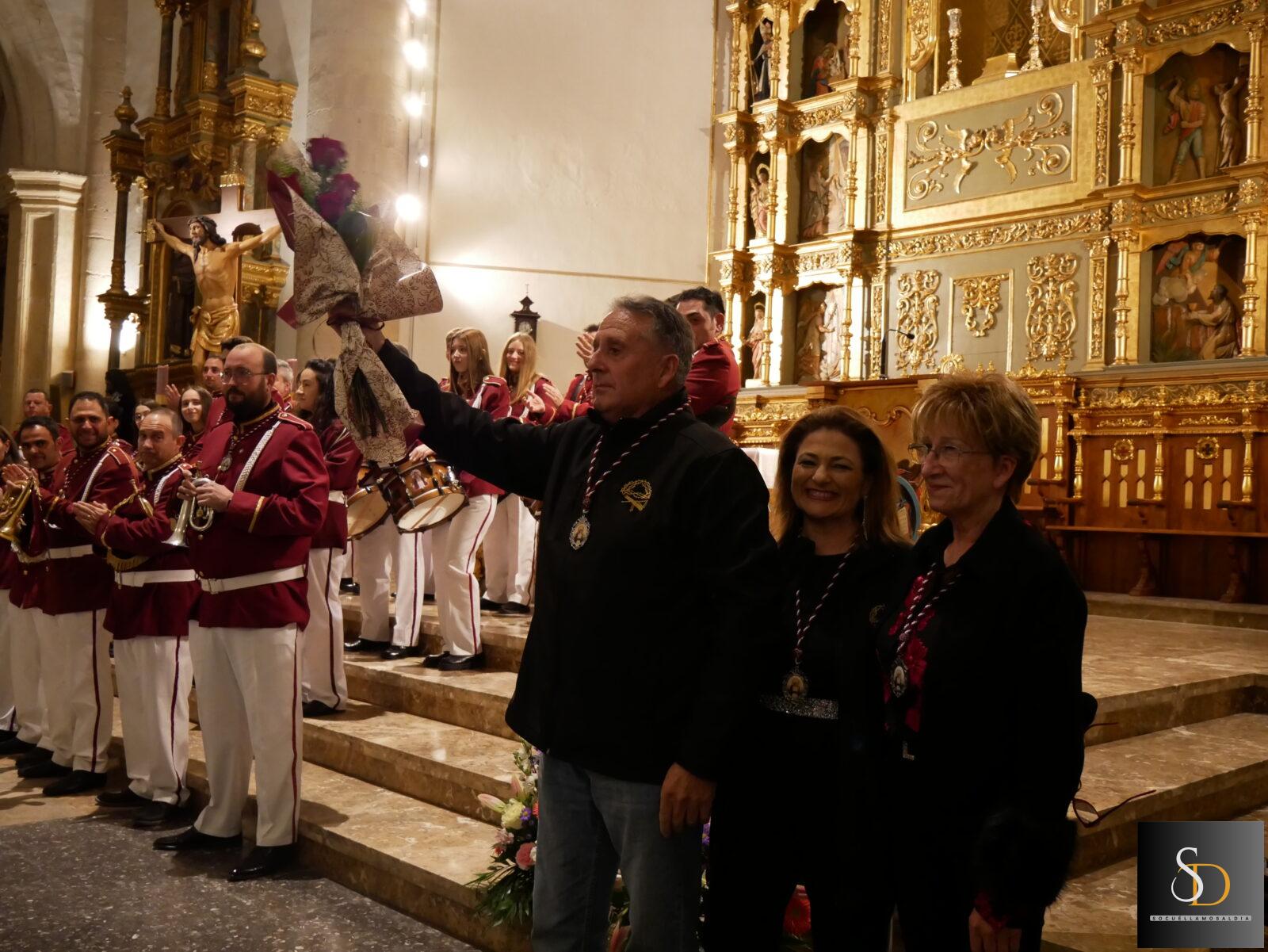 Santiago Cano deja la presidencia de la Cofradía del Ecce Homo en una emotiva ofrenda a la Virgen de los Dolores