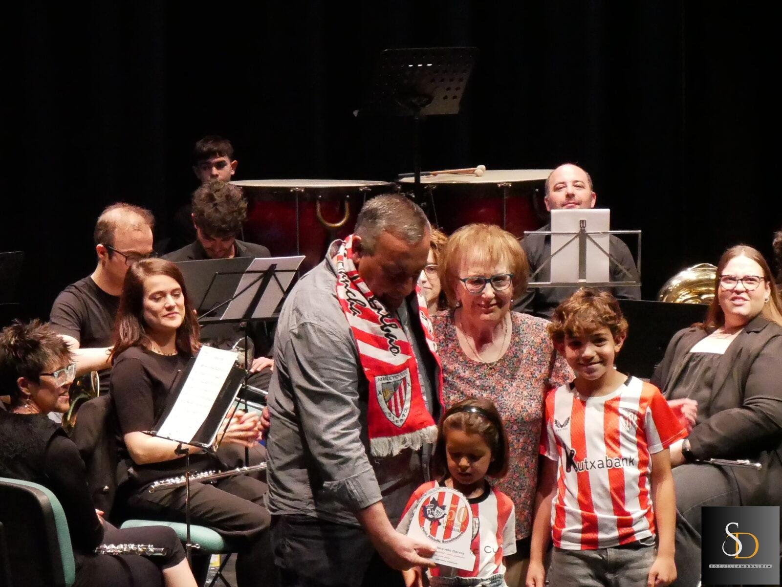 La Peña Athletic Club de Bilbao de Socuéllamos celebra su 50 aniversario con un emotivo homenaje a sus fundadores